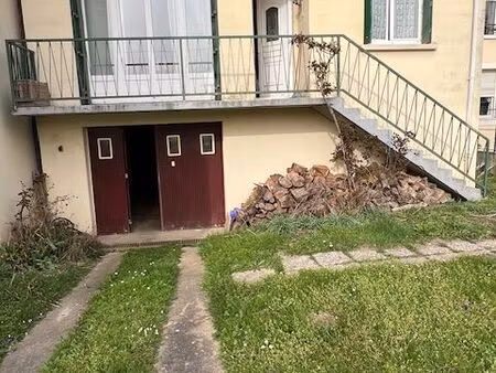 maison familiale avec jardin et dépendance