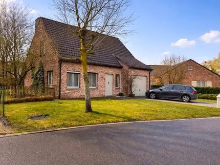 maison à louer à nevele € 1.200 (ln5id) - immobiliën crevits | zimmo