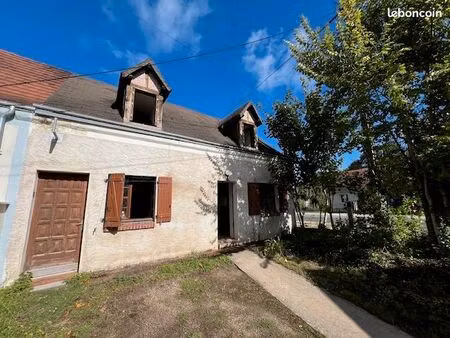 immeuble 4 pièces 100 m²