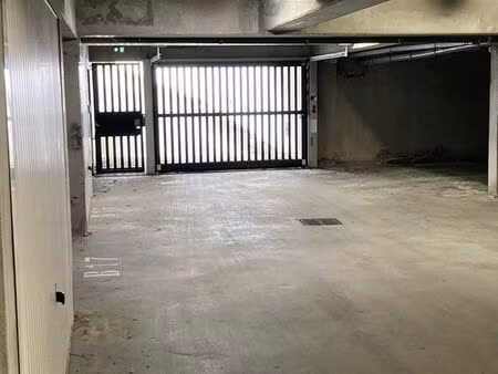 place de stationnement