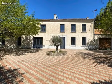 maison 148 m² 4 chambres