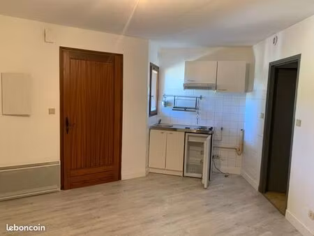 studio 24m2 avec parking