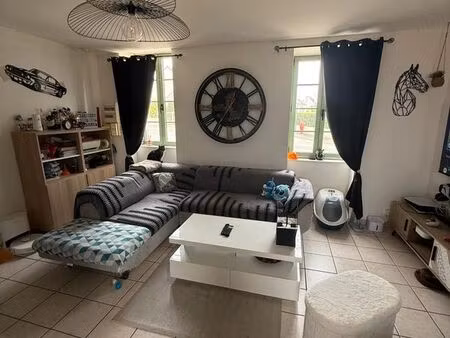 landerneau : appartement t3 rénové – proche gare et centre