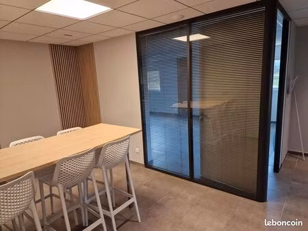 a loué local industriel + bureau plouedern