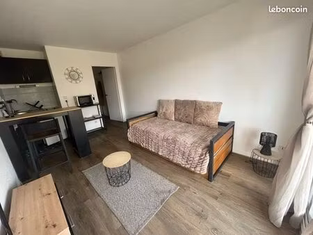 studio meublé 22m2 avec parking