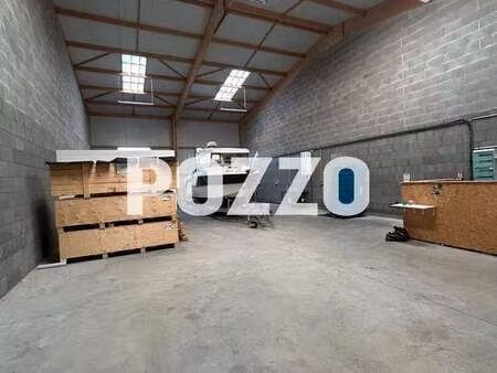 location bureaux et commerces à avranches (50300) : à louer / 200m² avranches