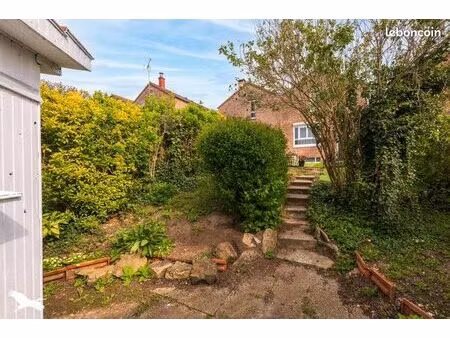 pavillon 6 pièces 97 m²