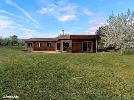 belle propriété contemporaine de plein pied de 170 m2