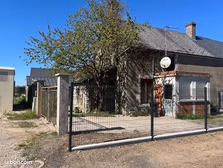 vends maison ancienne à rénover