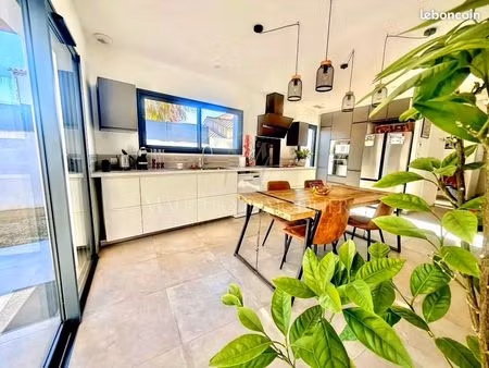 maison 4 pièces 115 m²