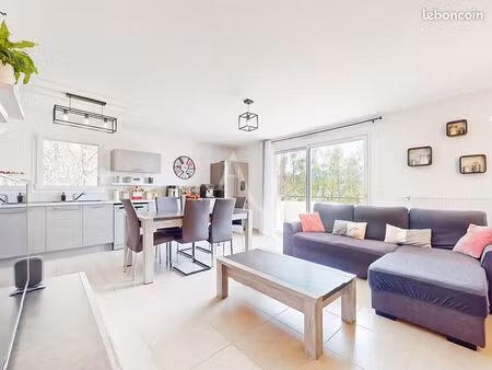 appartement 3 pièces 70 m²