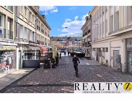 local commercial 72 m²