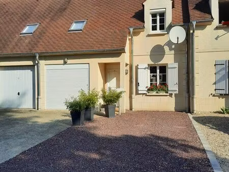 maison avec extérieur / centre de clermont