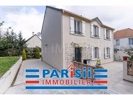 maison 6 pièces 145 m²