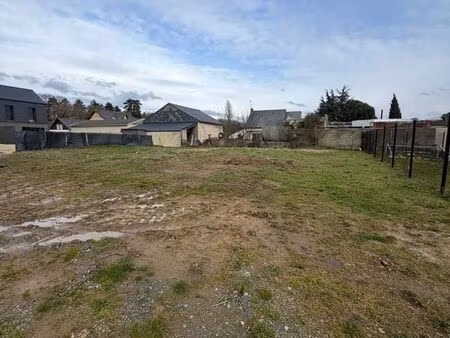 terrain 589 m² saint-barthélemy-d'anjou