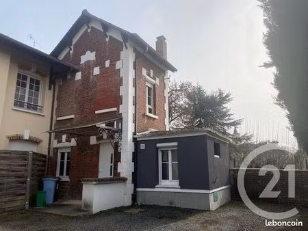 duplex/triplex 3 pièces 60 m²