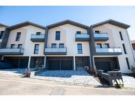 maison 6 pièces 150 m²