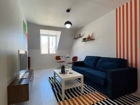 studio studio 27m² - meublé  climatisé et entièrement rénové