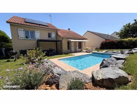 maison 6 pièces 116 m²