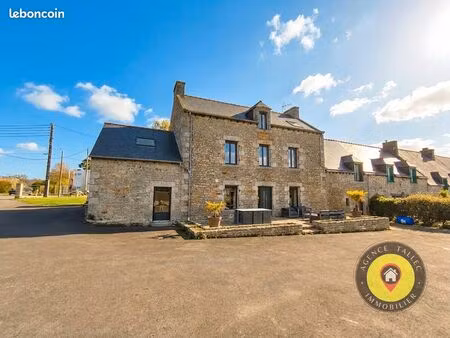 longère 8 pièces 235 m²