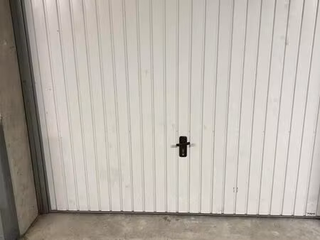 garage/box 14 m² acigne
