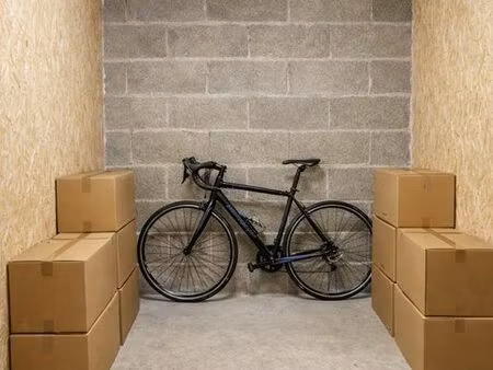 box /garage pour stockage
