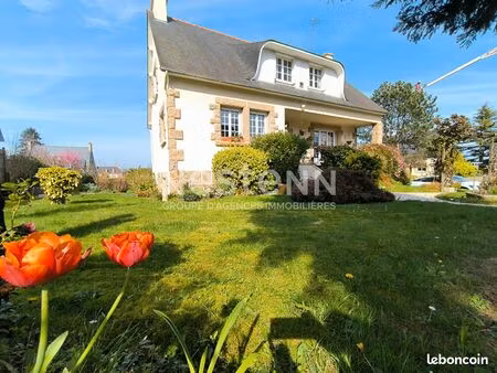 maison 9 pièces 197 m²