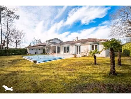 maison 7 pièces 158 m²