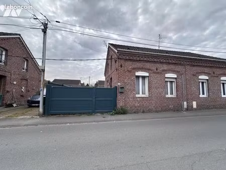 maison 3 pièces 64 m²