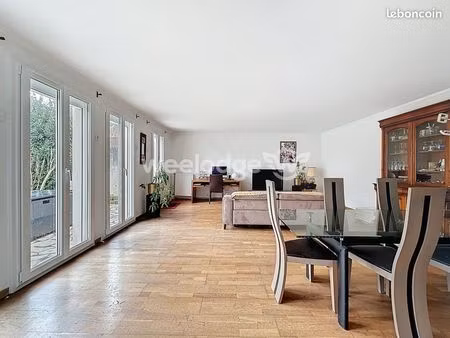 maison 5 pièces 105 m²