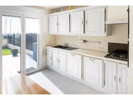 maison de lotissement 4 chambres  95 m² terrain 193m²