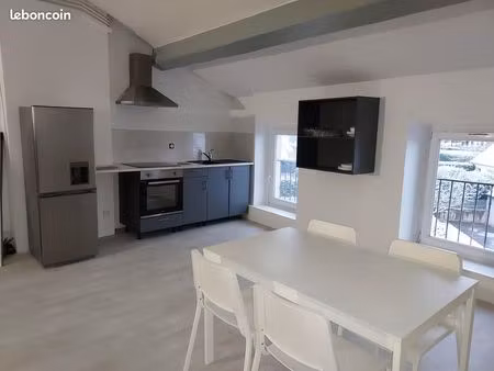 vends appartement t2 saint genest lerpt 53m²