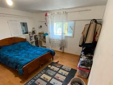 loue f2; de 52 m2 veingé