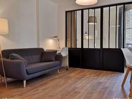 t1 bis renové fonctionnel + parking