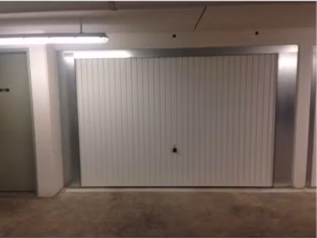 box 40 m2