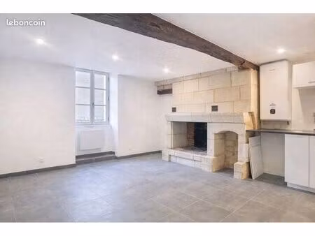 immeuble de 3 appartements