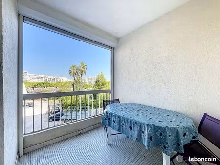 studio 1 pièce 24 m²