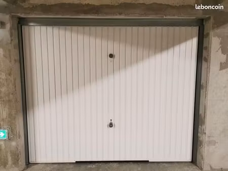 garage/box 15 m² saint jean de la ruelle