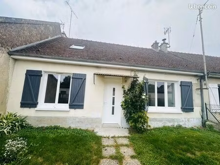 charmante maison de 50 77m2 à la campagne – entièrement rénovée