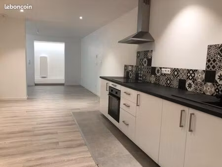 très belle maison moderne