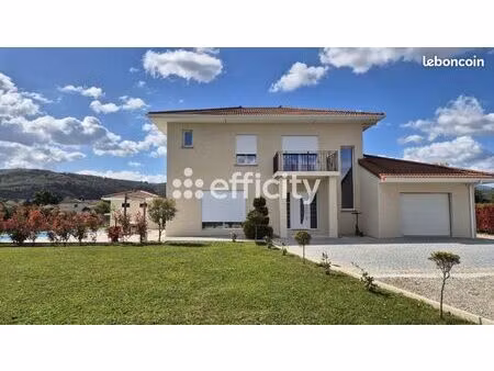 pavillon 4 pièces 145 m²