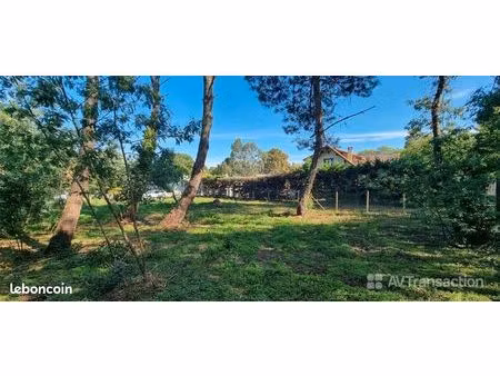 terrain 985 m² soustons