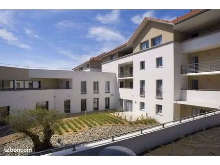 appartement 3 pièces 64 m²