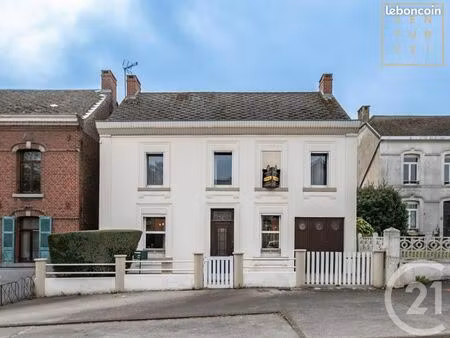 maison 6 pièces 143 m²
