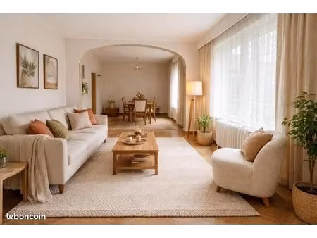 maison 7 pièces 135 m²