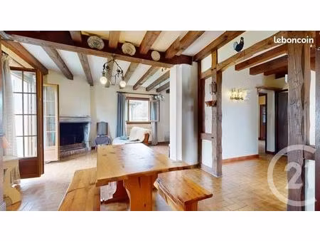 maison 7 pièces 148 m²