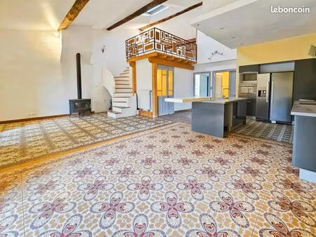 maison 3 pièces 100 m²