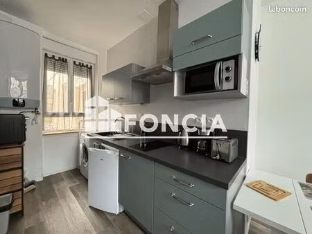 studio 1 pièce 25 m²