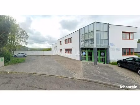 local bureaux 450 m²