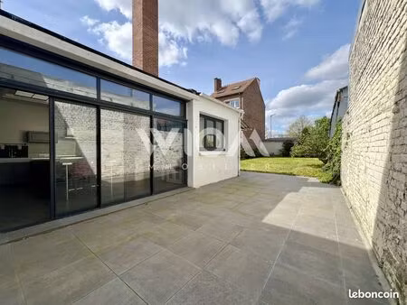 maison de ville 7 pièces 277 m²